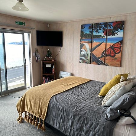 Te Mata Bay Seaviews Bed & Breakfast Tapu Exterior photo